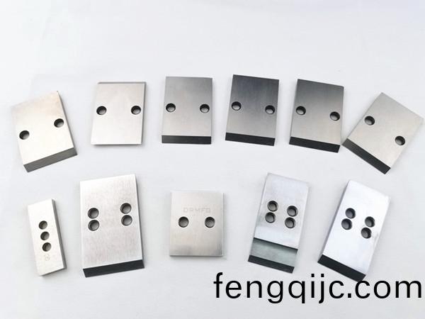 得(de)人切(qie)粒(li)刀(dao)片(pian)