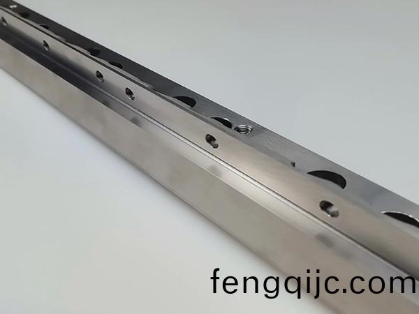 固定刀(dao)架，定(ding)刀(dao)架，得人精(jing)工定製(zhi)切(qie)粒(li)機配(pei)件