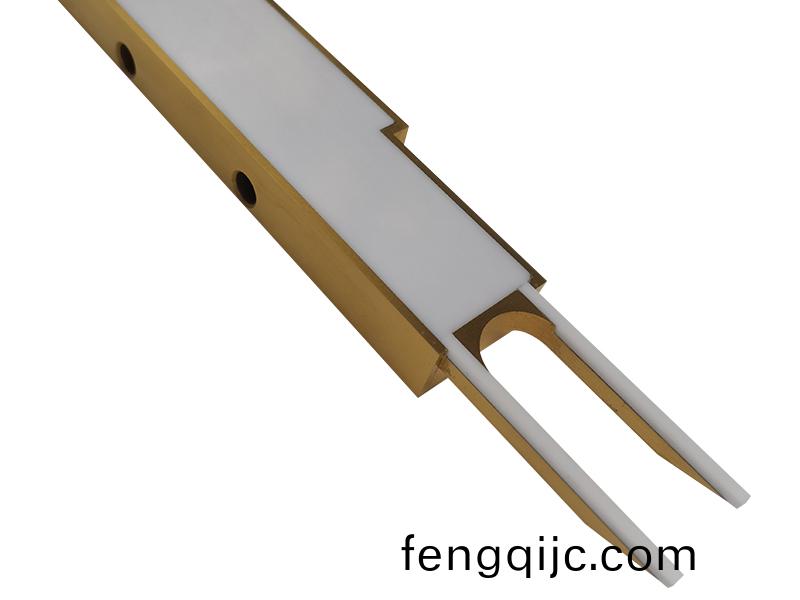 得(de)人精工(gong)陶(tao)瓷(ci)零(ling)件加工(gong)，非標(biao)零件